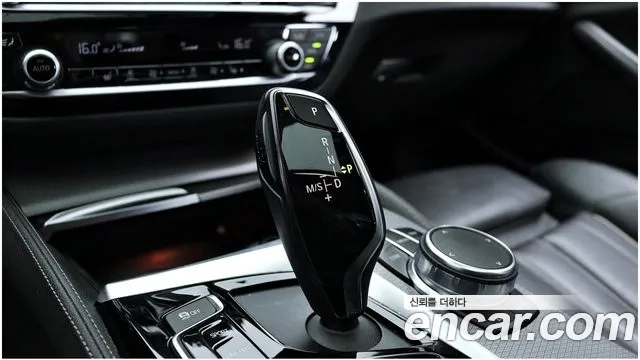 BMW 5 Series (G30) id 2913095 из Кореи 19