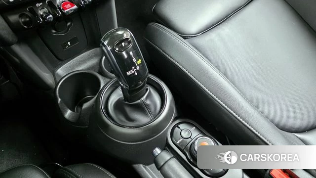 Mini Cooper id 4250329 из Кореи 19