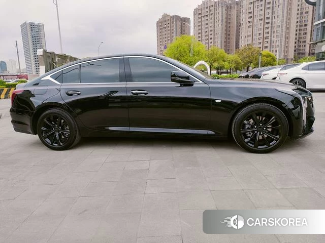 Cadillac CT5 id 3857877 из Китая 42