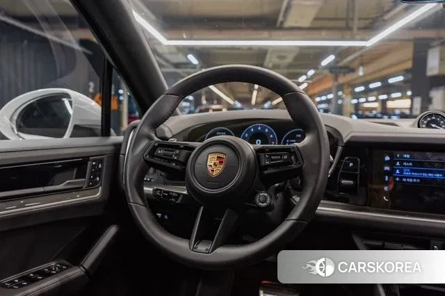 Porsche Cayenne (PO536) id 2883852 из Кореи 11