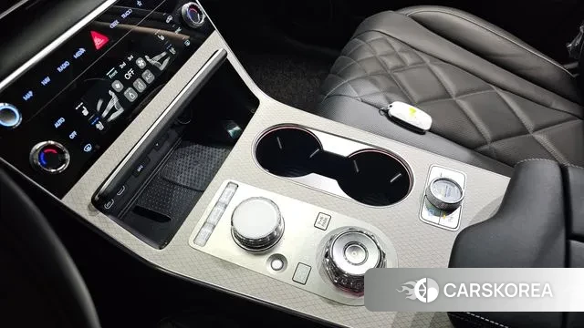 Genesis GV80 id 3294541 из Кореи 19