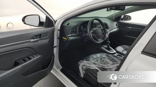 Hyundai Avante AD id 3796284 из Кореи 19