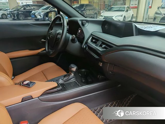 Lexus UX id 4262009 из Китая 14