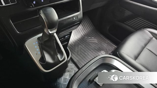 Hyundai Staria id 4630731 из Кореи 19