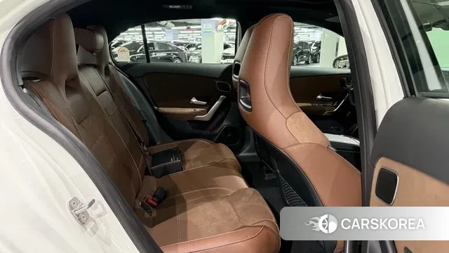 Mercedes-Benz A-Class W177 id 3359378 из Кореи 19