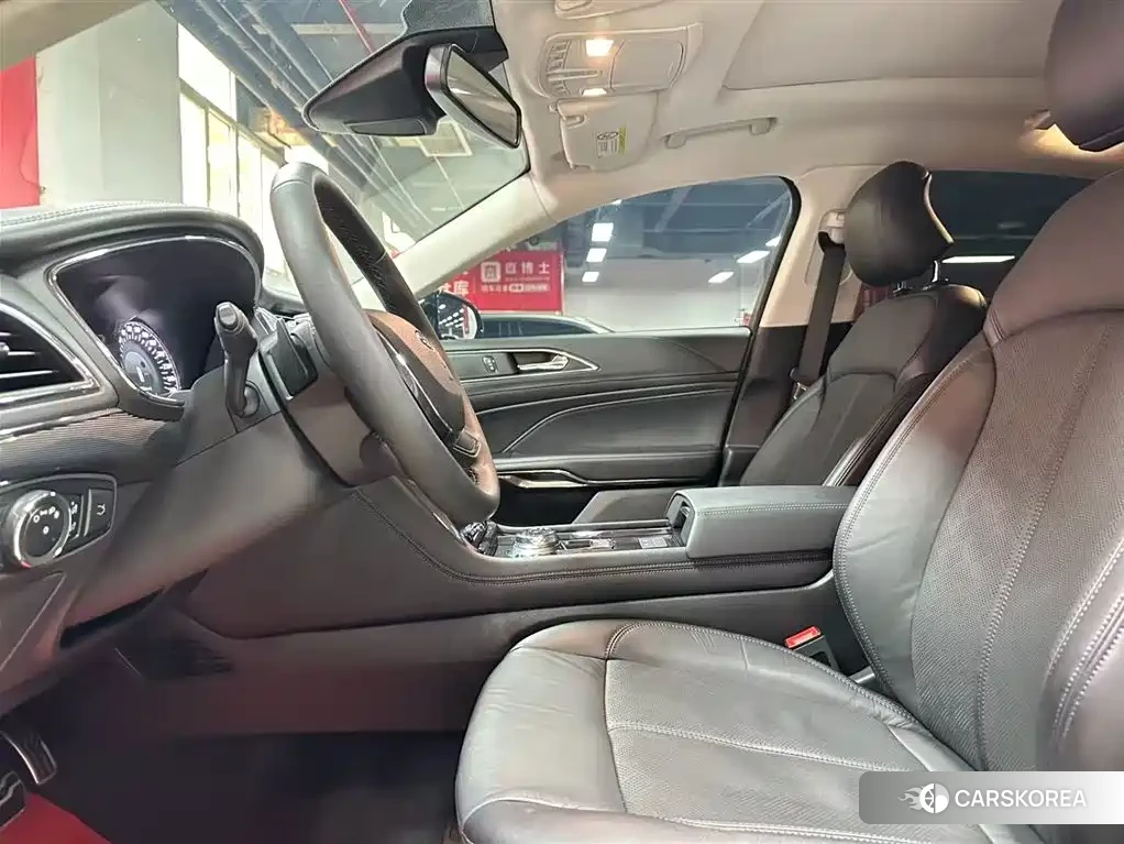 Ford Taurus id 4628995 из Китая 9