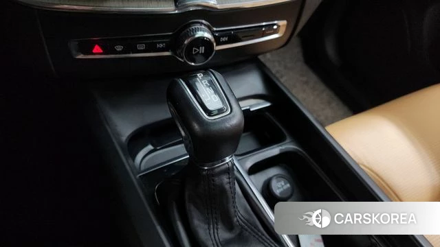 Volvo XC60 second Generation id 4197058 из Кореи 32