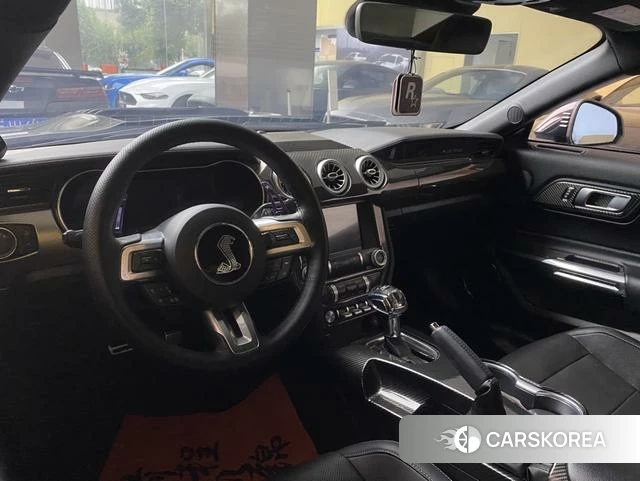 Ford Mustang id 4368293 из Китая 9