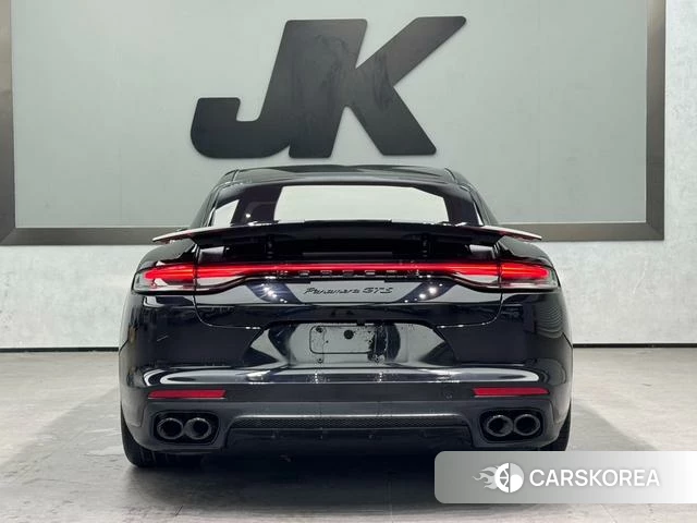 Porsche Panamera id 3890035 из Китая 14