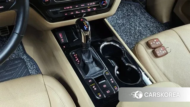 Kia The New Carnival id 3588213 из Кореи 19