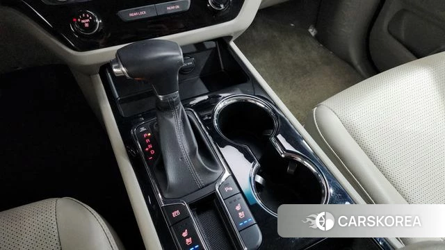 Kia The New Carnival id 3801550 из Кореи 19