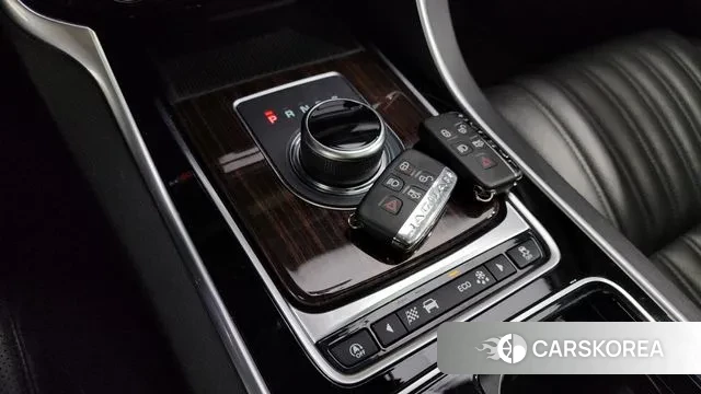 Jaguar XF (X260) id 3009442 из Кореи 19