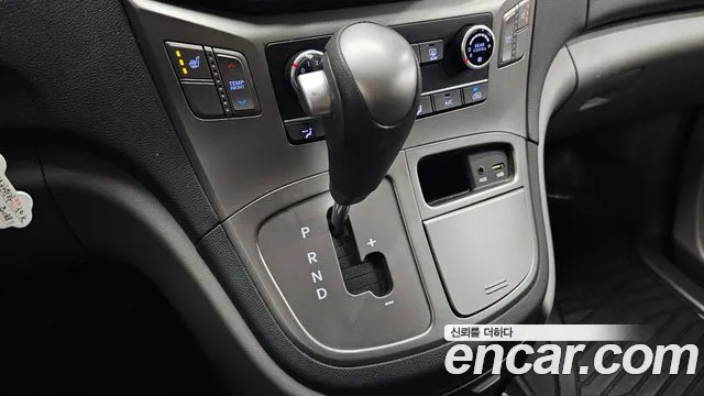 Hyundai The New Grand Starex id 2470603 из Кореи 19