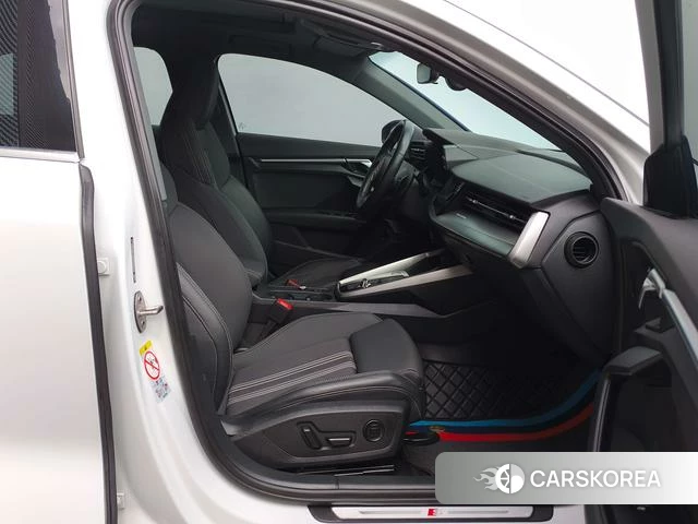 Audi A3 id 4299890 из Китая 17