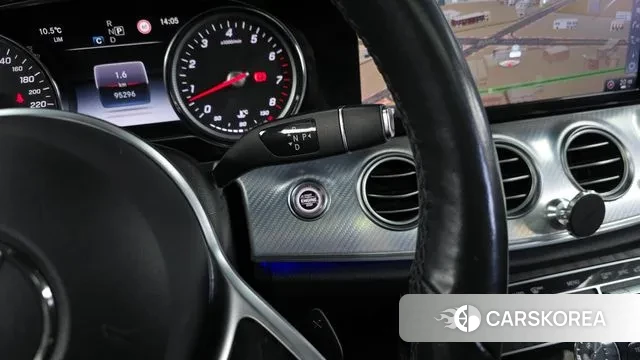 Mercedes-Benz E-Class W213 id 3428816 из Кореи 19