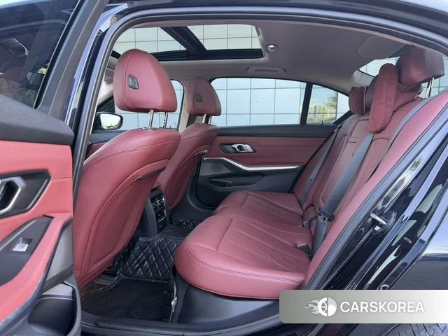 BMW 3 series id 4313694 из Китая 16