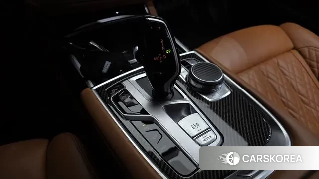 BMW 7 Series (G11) id 3044162 из Кореи 19