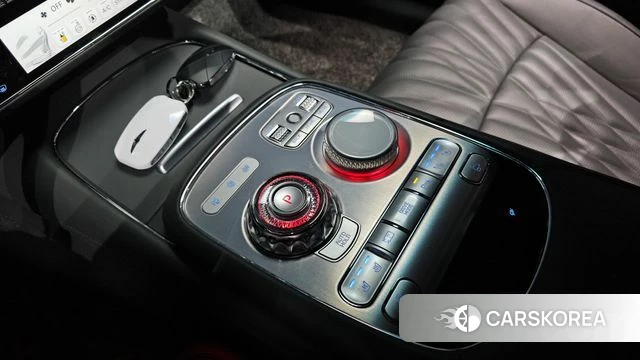 Genesis G90 (RS4) id 3915554 из Кореи 19