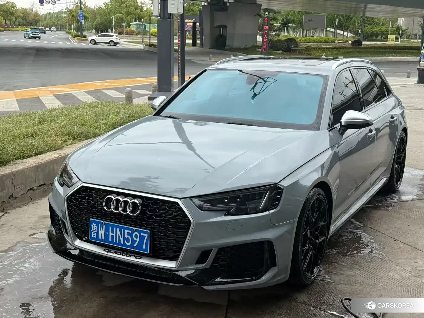 Audi RS 4 id 4548327 из Китая 9