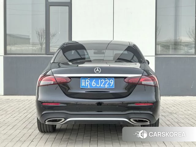 Mercedes-Benz E-class id 4297966 из Китая 9