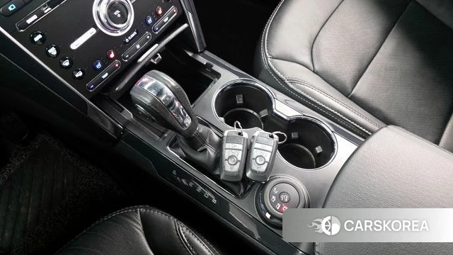 Ford Explorer id 4225678 из Кореи 30