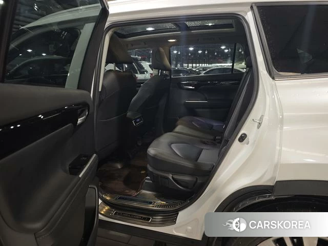 Toyota Highlander id 4336185 из Китая 16