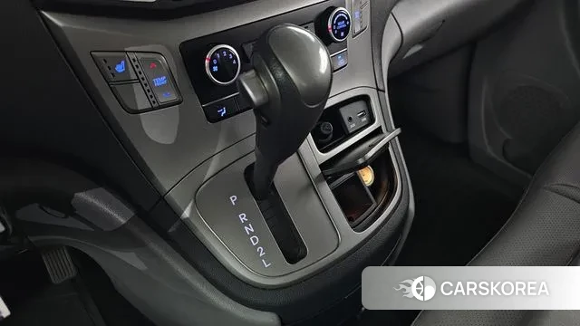 Hyundai The New Grand Starex id 3402909 из Кореи 19