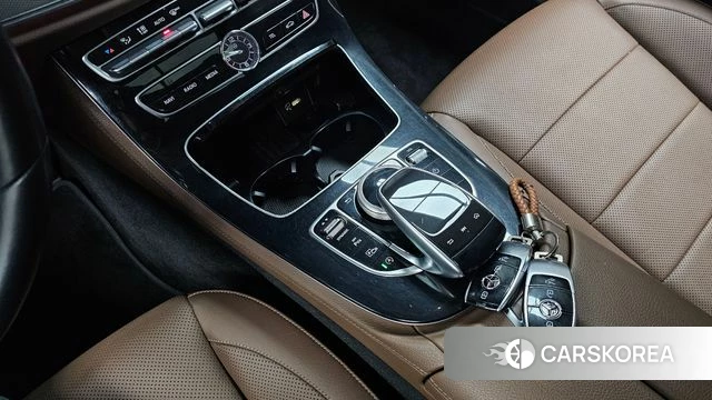 Mercedes-Benz E-Class W213 id 3861617 из Кореи 19
