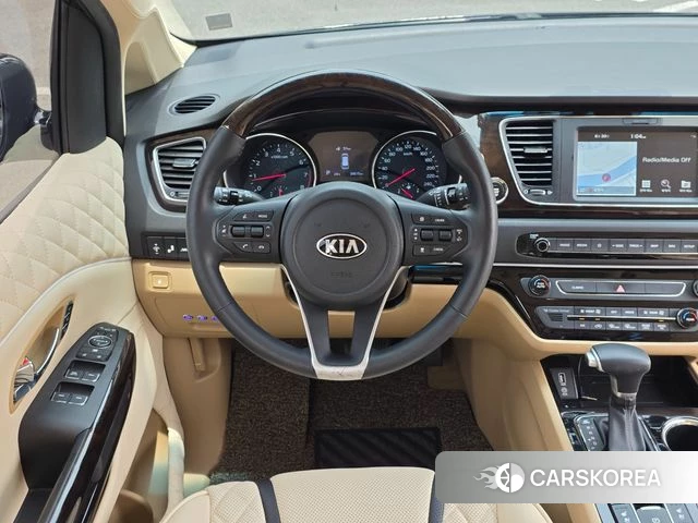 Kia The New Carnival id 4525321 из Кореи 19