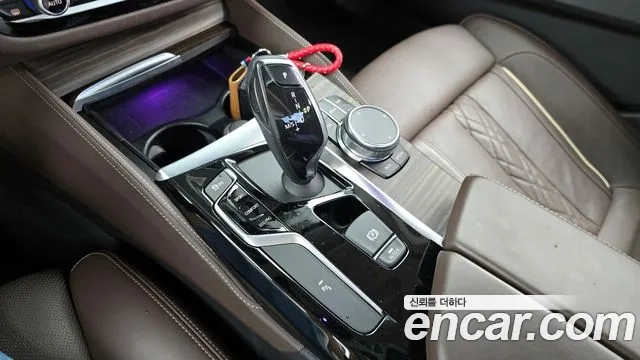 BMW 5 Series (G30) id 2932765 из Кореи 19