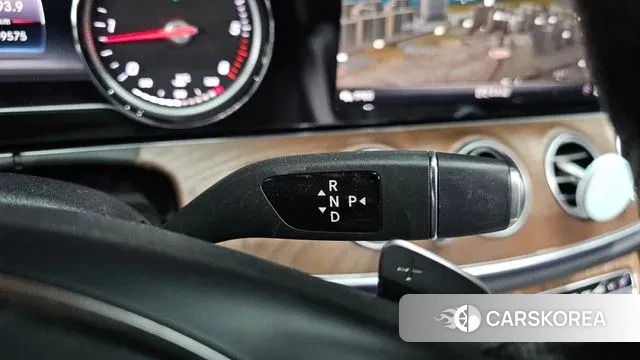 Mercedes-Benz E-Class W213 id 3656780 из Кореи 19