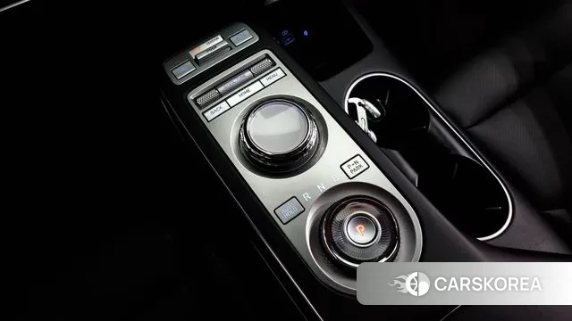 Genesis GV70 id 3323645 из Кореи 19