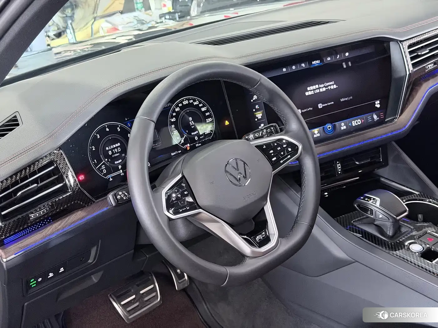Volkswagen Touareg id 4600383 из Китая 19