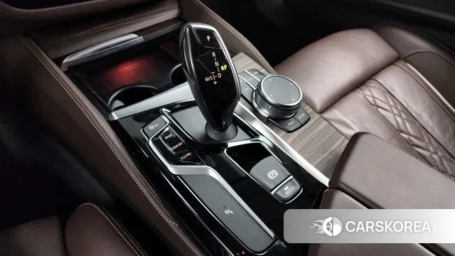 BMW 5 Series (G30) id 3474786 из Кореи 19