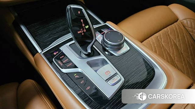 BMW 7 Series (G11) id 4366384 из Кореи 19