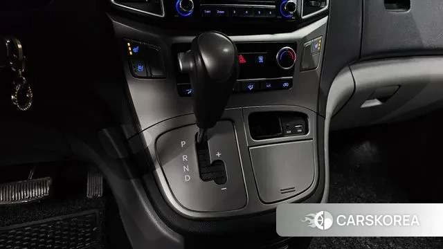 Hyundai The New Grand Starex id 3647058 из Кореи 19