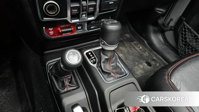 Jeep Wrangler (JL) id 3873256 из Кореи 19