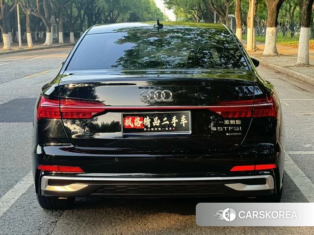 Audi A6L id 4359227 из Китая 13