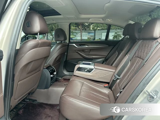 BMW 5 series PHEV id 4254004 из Китая 15