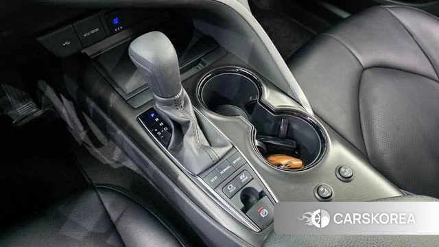 Toyota Camry (XV70) id 4631721 из Кореи 32