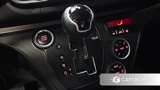 Kia The New Kia Ray id 3664106 из Кореи 19