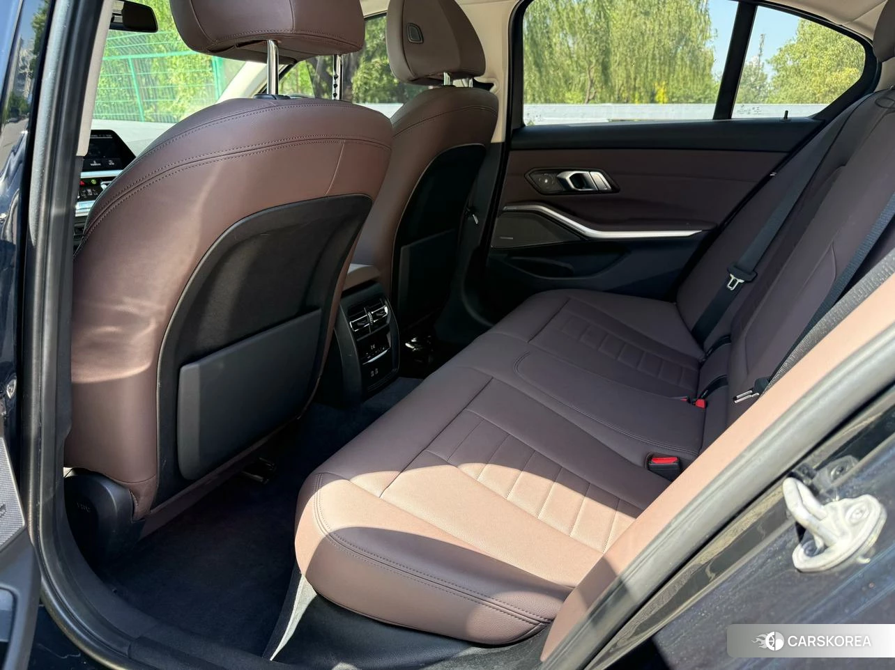 BMW 3 series id 4407572 из Китая 29