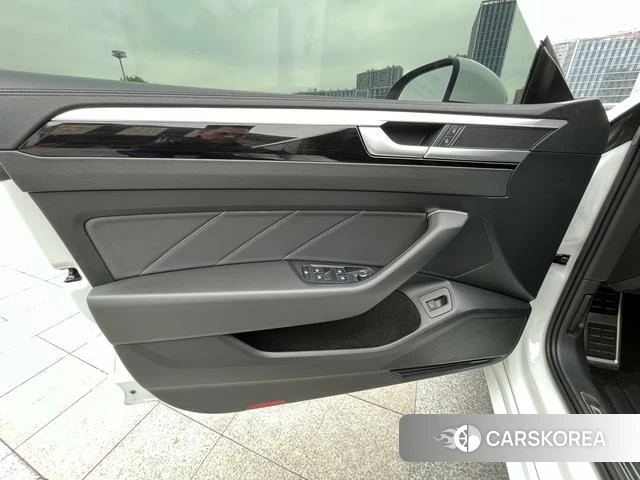 Volkswagen CC id 4290719 из Китая 13