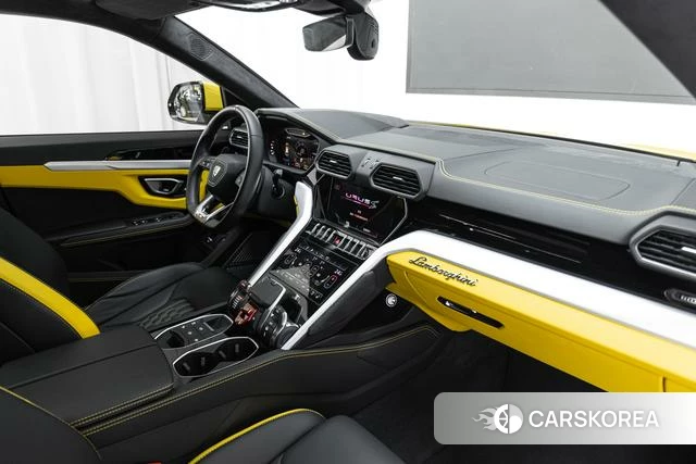 Lamborghini Urus id 4190534 из Китая 18