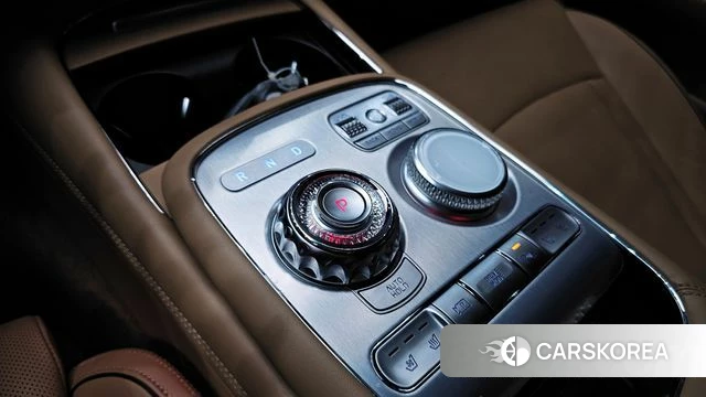 Genesis G90 (RS4) id 4389107 из Кореи 29