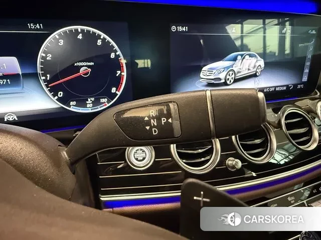 Mercedes-Benz E-Class W213 id 3473892 из Кореи 19