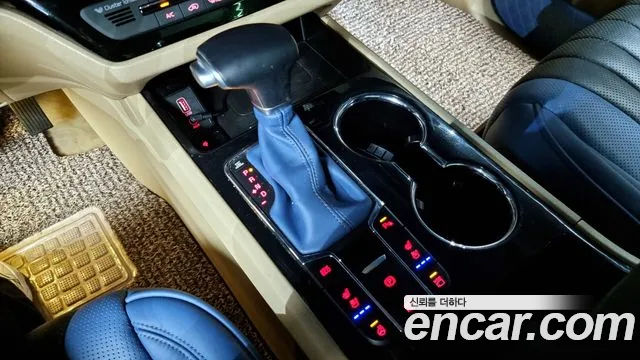 Kia The New Carnival id 2727004 из Кореи 19