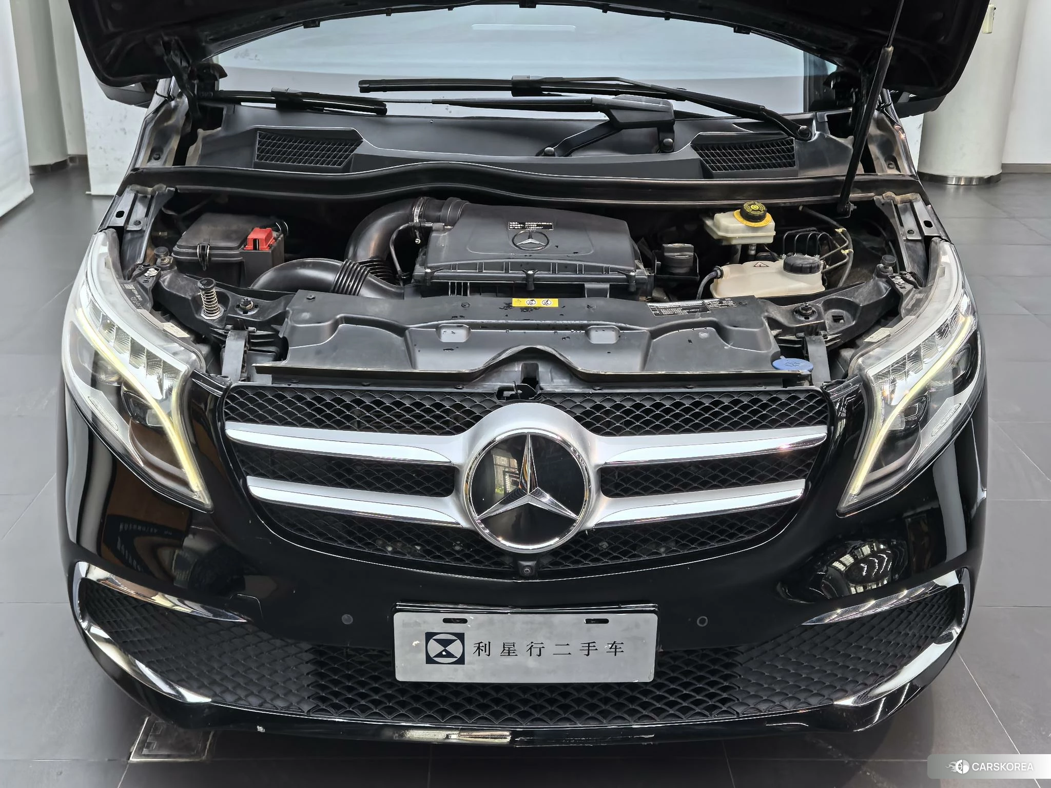 Mercedes-Benz V-class id 4461729 из Китая 18
