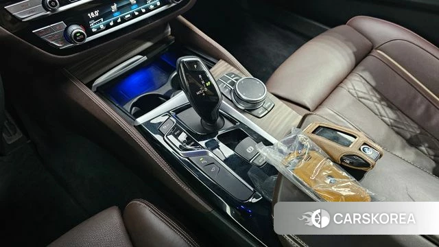BMW 5 Series (G30) id 4746559 из Кореи 30