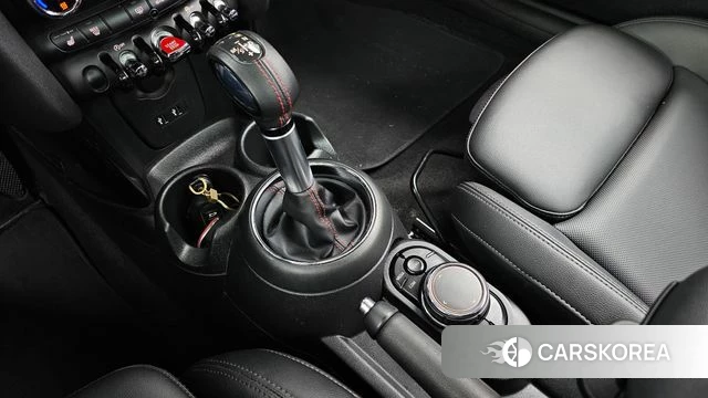 Mini Cooper S id 4371524 из Кореи 33